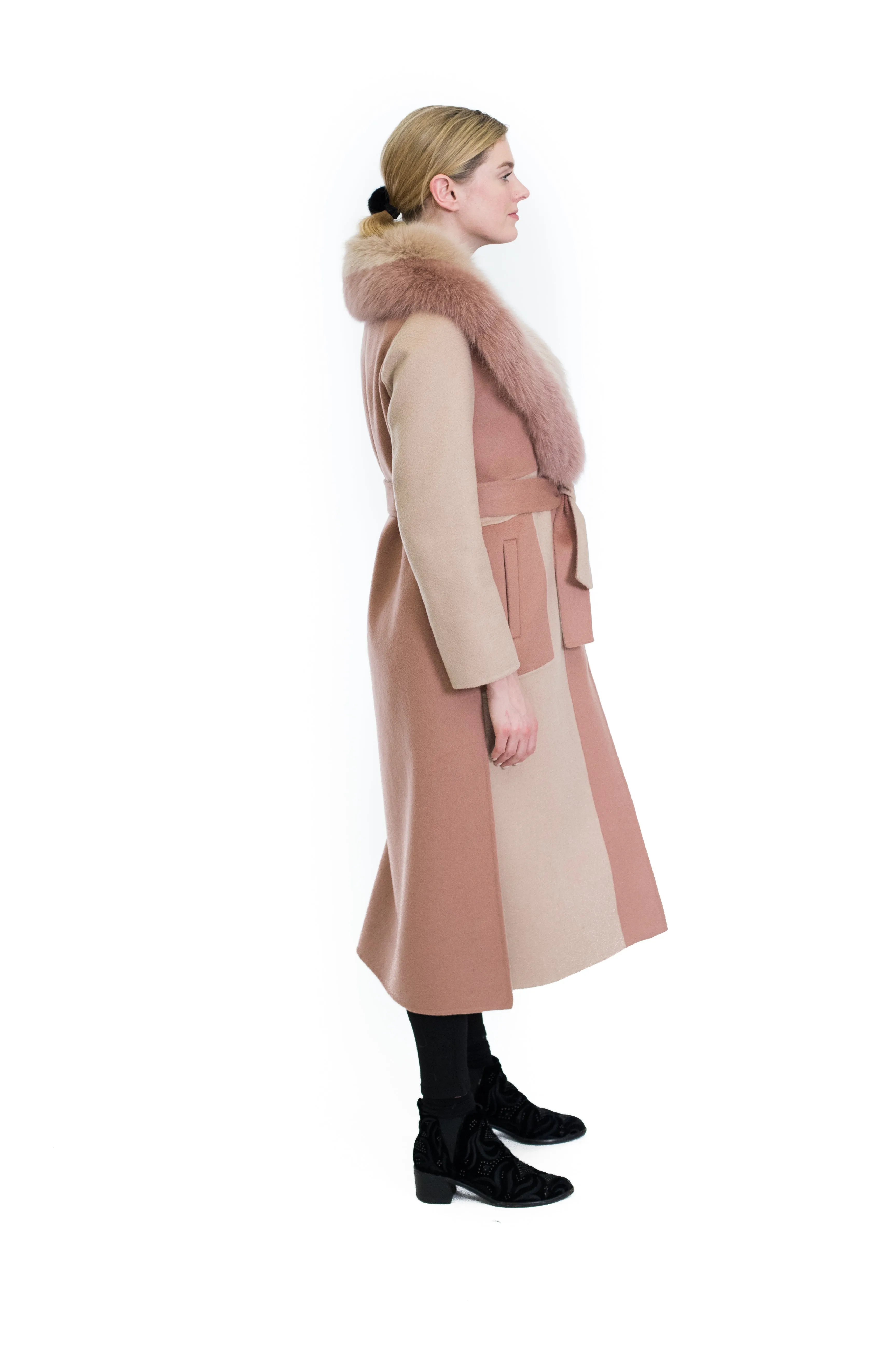 Cashmere Coat with Fox Collar