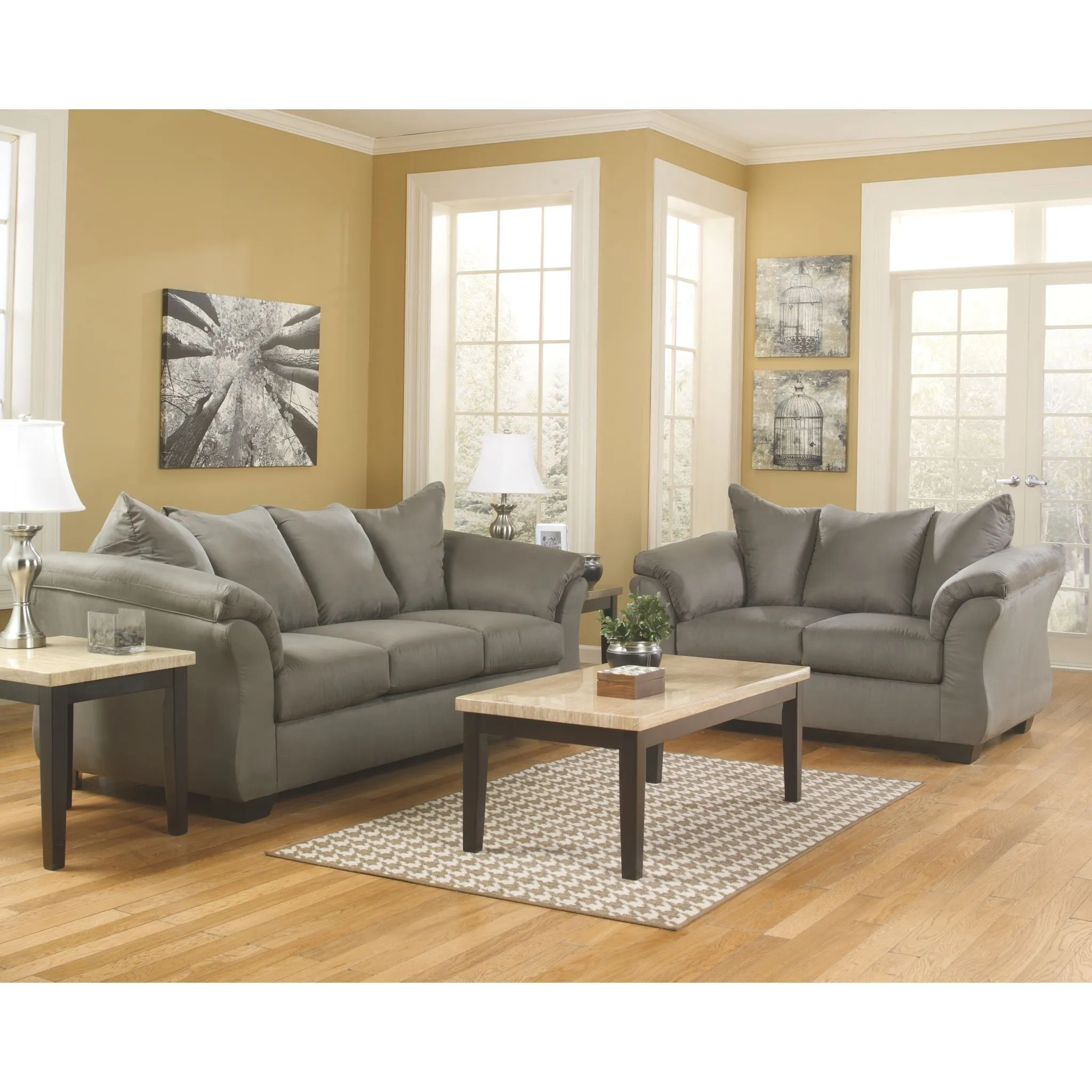 Darcy Loveseat