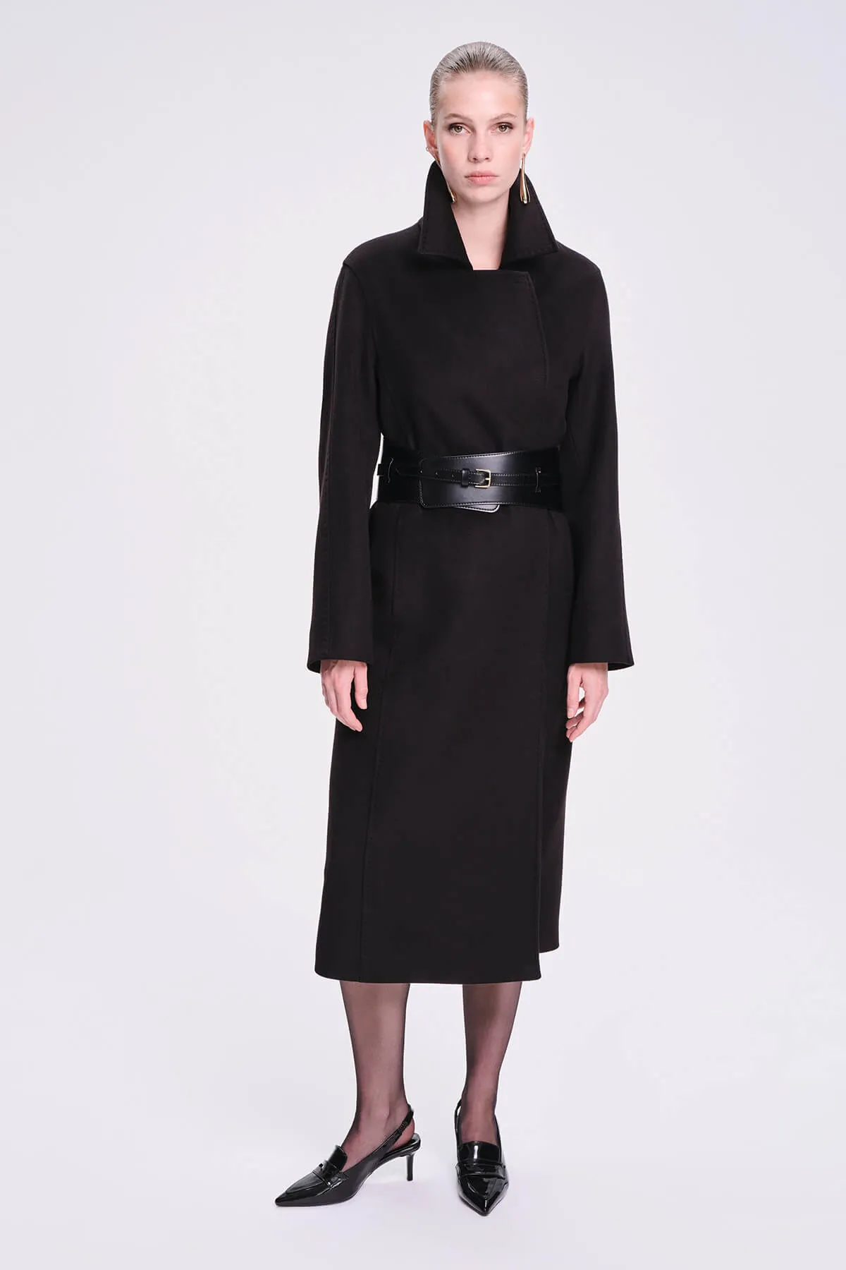 Dynamic Fit Cachet Cashmere Black Coat