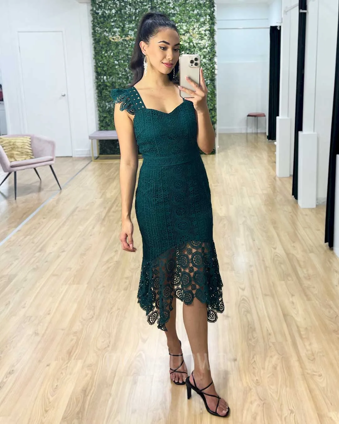 Giselle Lace Midi Dress - Emerald Green