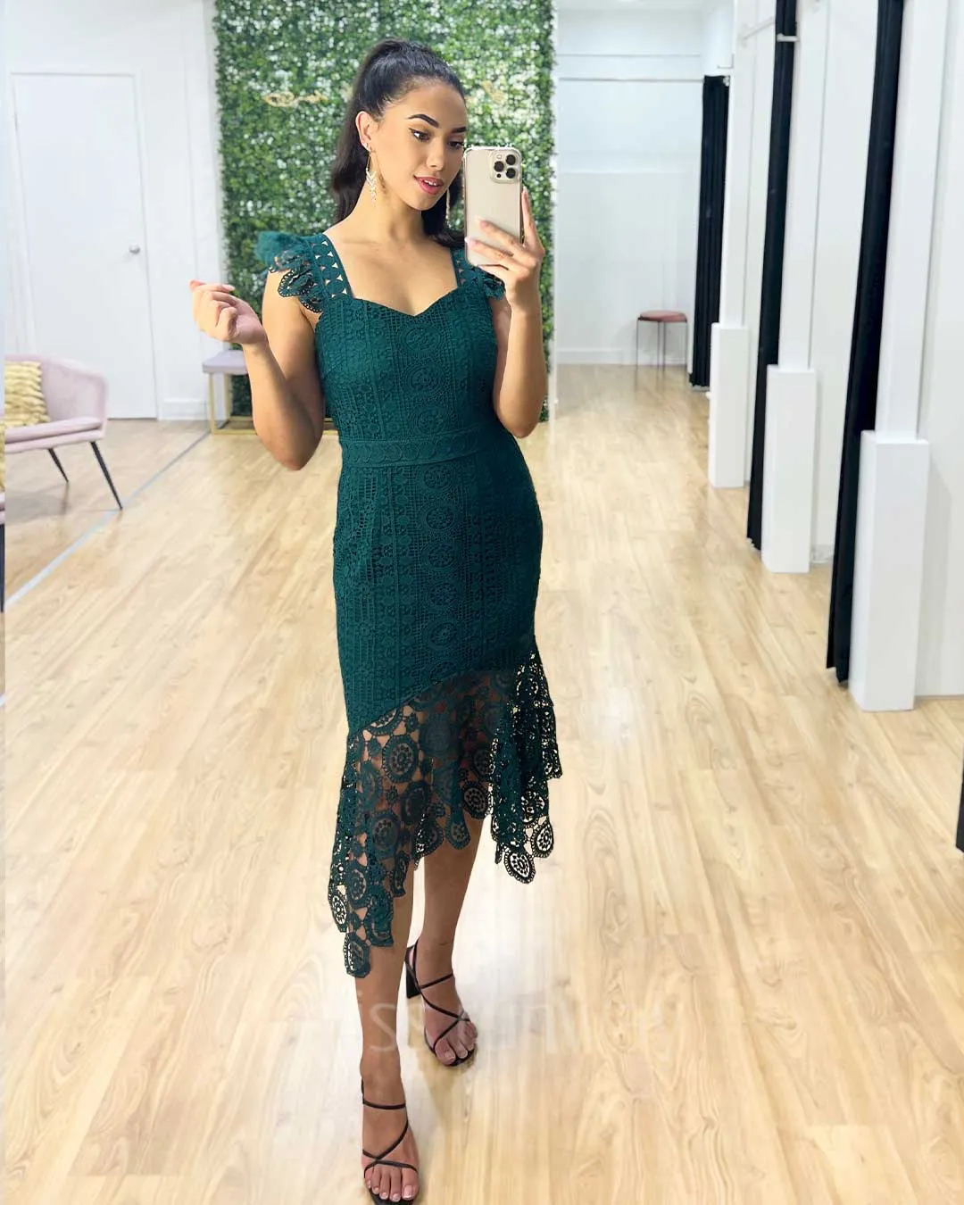 Giselle Lace Midi Dress - Emerald Green