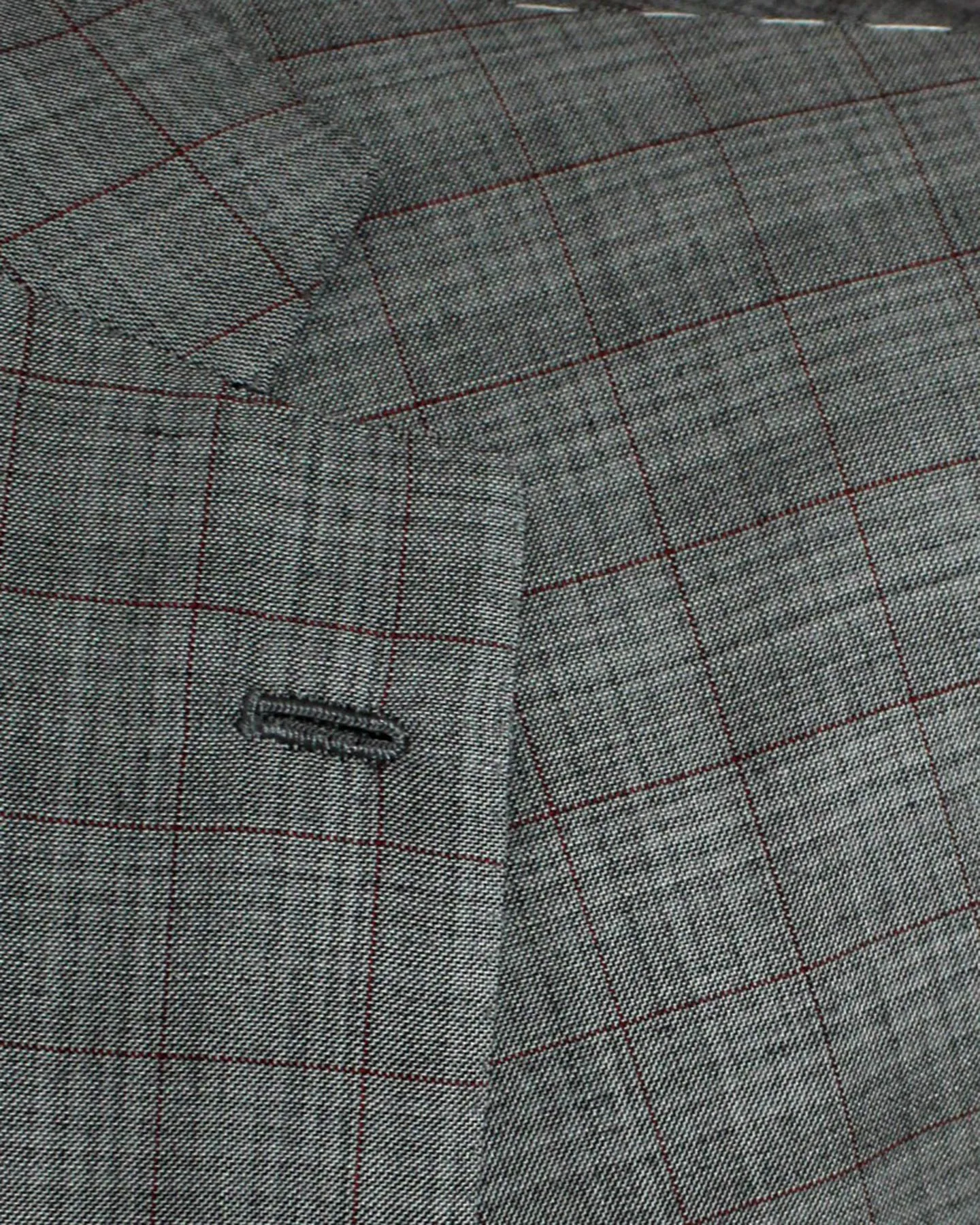 Kiton Suit Gray Bordeaux Windowpane 14 Micron Wool EU 56 - US 44 L SALE