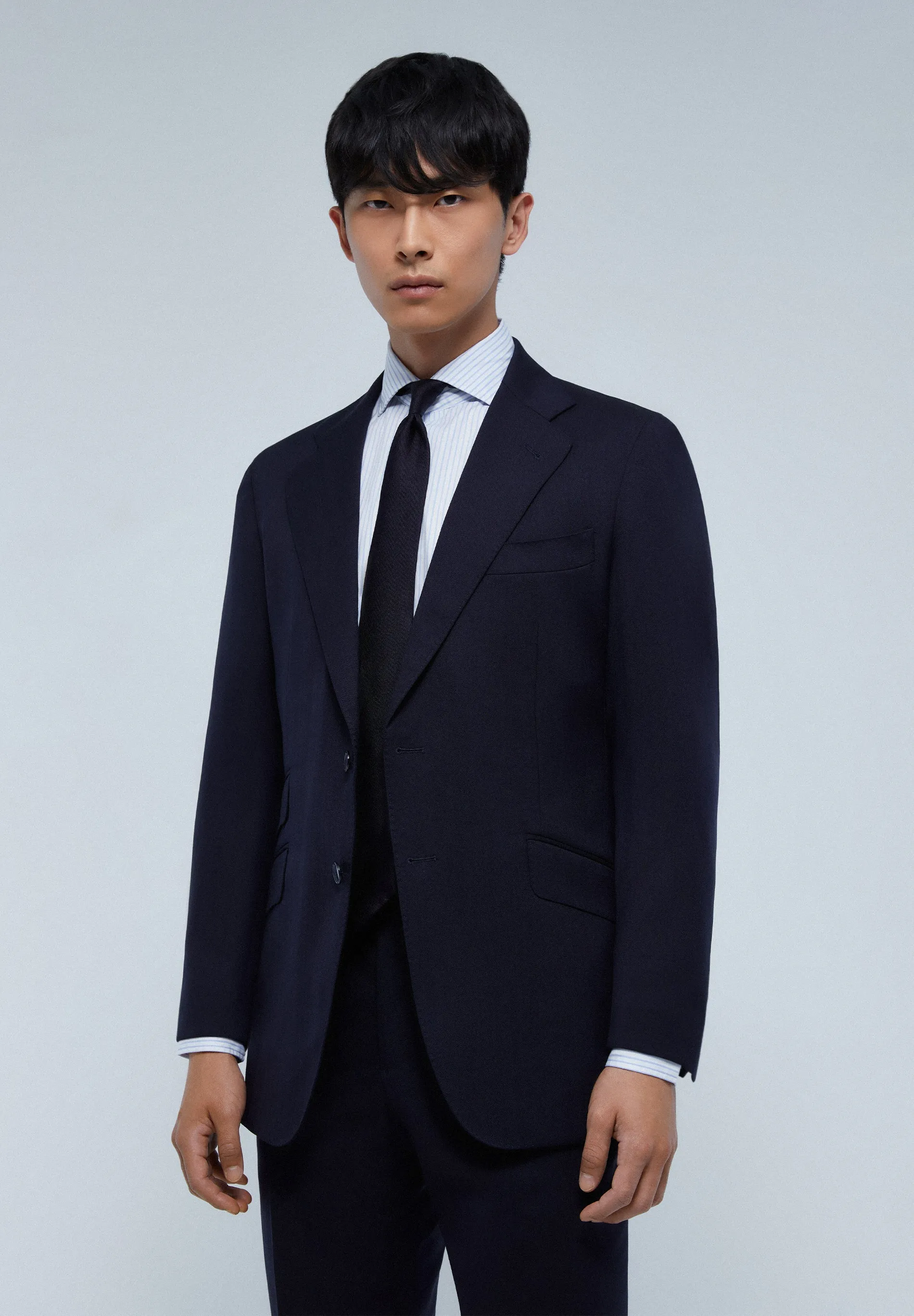 NAVY BLUE WOOL SUIT