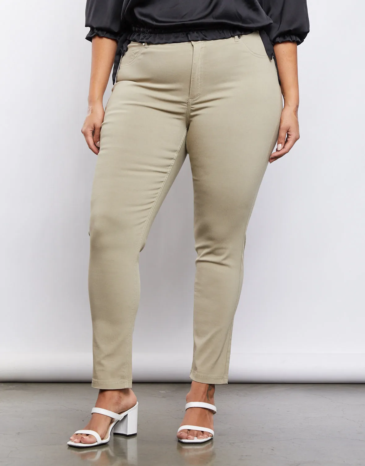 Plus Size Everyday Jeggings