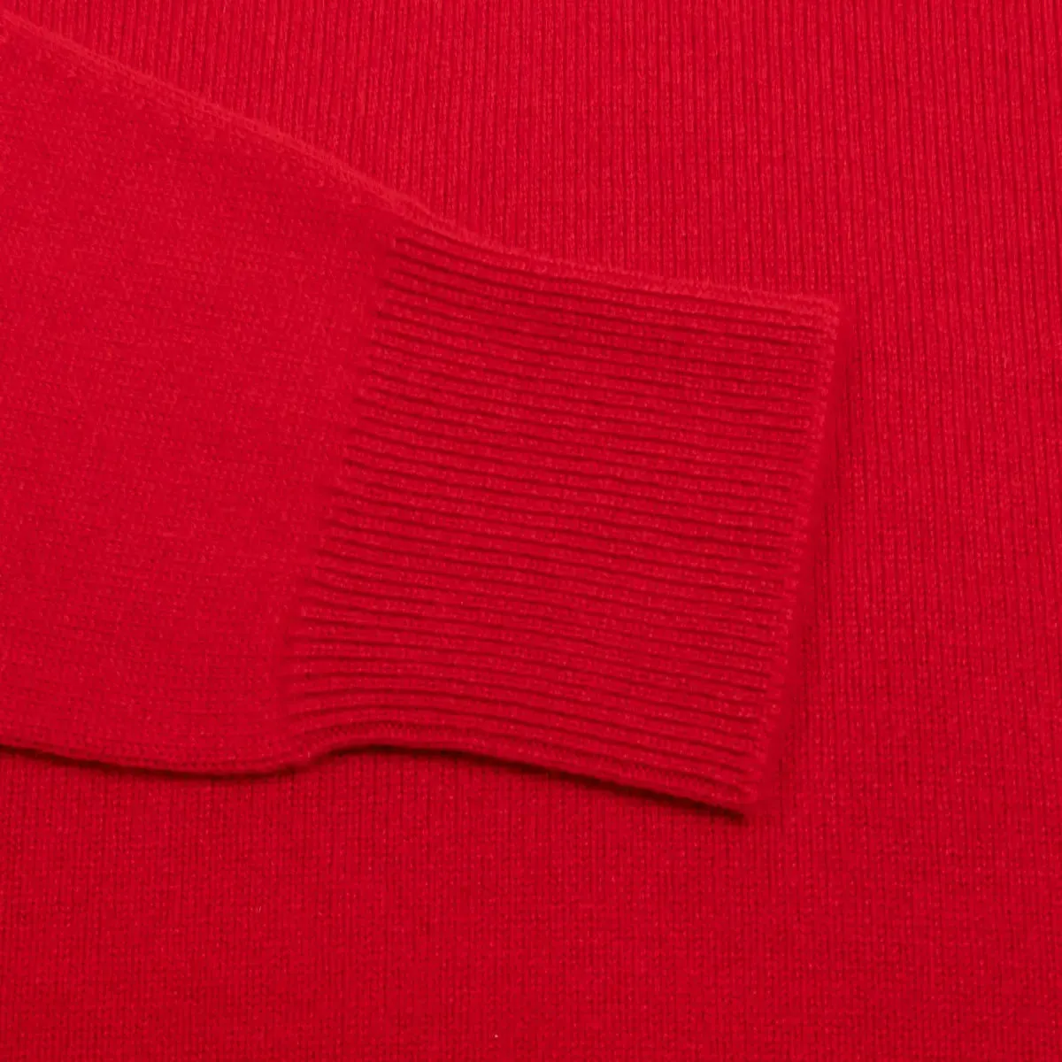 Ruby Red Tobermorey 4ply V-Neck Cashmere Sweater